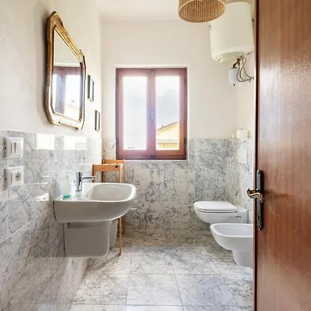 In The Heart Of The Apuan Alps With Terrace